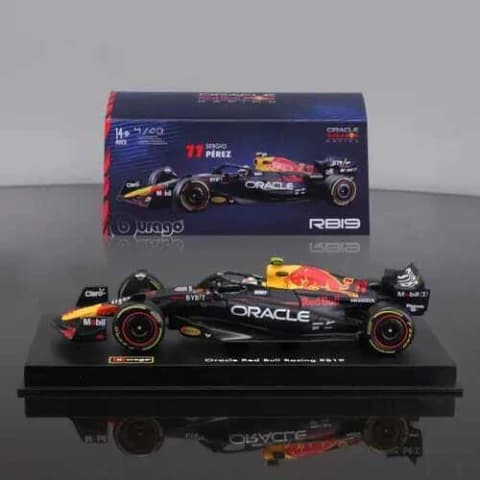 Oracle Red Bull Racing RB19 2023 Escala con Piloto